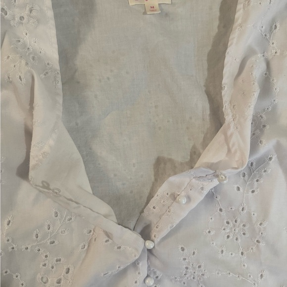 White Button-Up Blouse - Picture 2 of 5